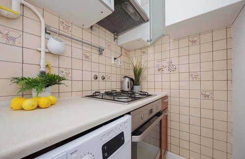 Saska Kepa Apartment | Waszyngtona 38/40 | Warszawa | Bright Studio with Balcony | AC | Close to PGE