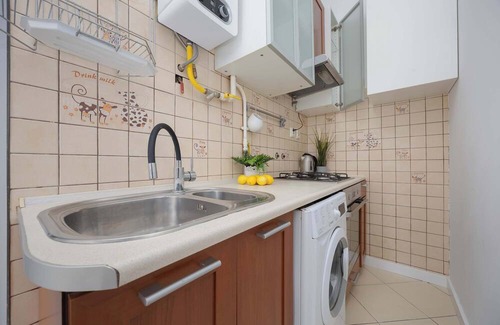 Saska Kepa Apartment | Waszyngtona 38/40 | Warszawa | Bright Studio with Balcony | AC | Close to PGE