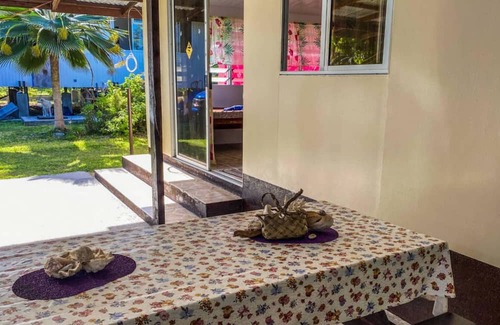 Rangiroa Ski Chalet | RANGIROA- Fare Vaihoa