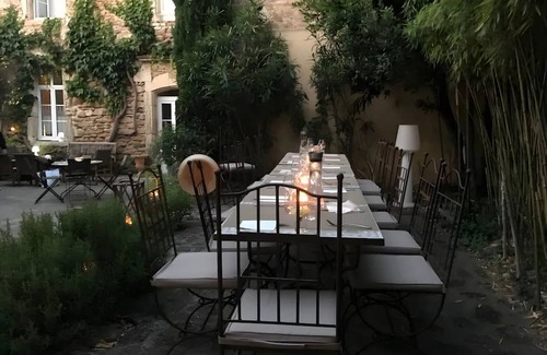 Suze-la-Rousse House | Gîte 'Les Aiguières en Provence' with Private Terrace, Private Garden and Wi-Fi