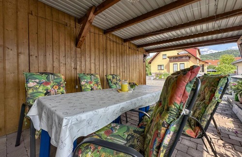 Seligenthal Apartment | Apartment in the Thuringian Forest with balcony