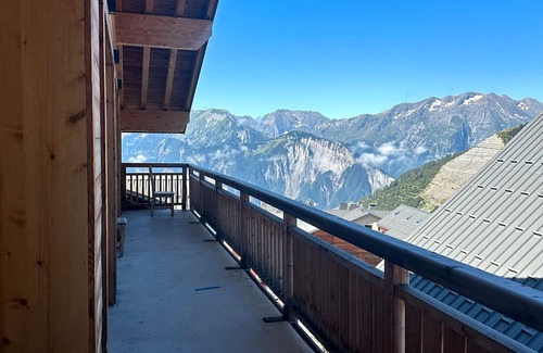 Eclose-Est Apartment | Apartment Chalet des Lacs - Alpe d’Huez