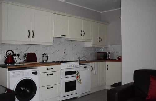 Leixlip Cottage | Alensgrove Cottages No. 01