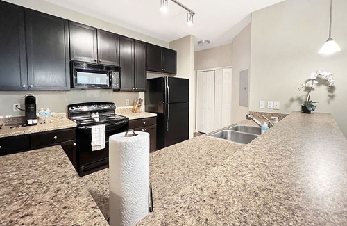 Lutz Apartment | Lantower Cypress Creek #8-105 [CORE]