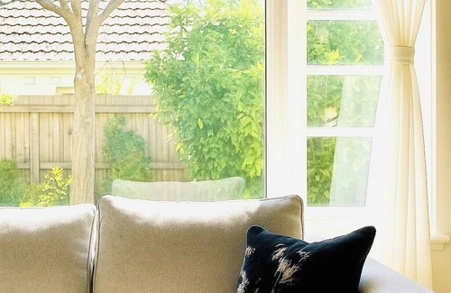 Toorak House | Newly Furnished Toorak Escape 3BR Garden