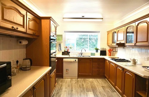 Cartworth House | The Peak View - Holmfirth