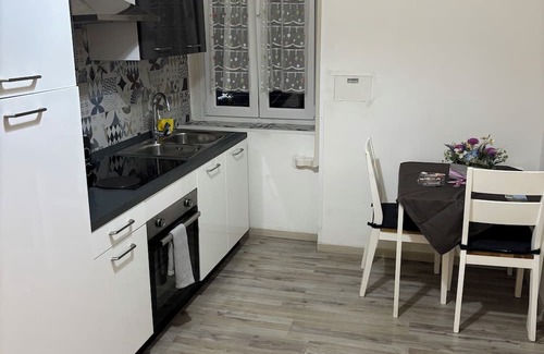 Barriera Vecchia-San Giacomo Apartment | Delpozzo16 Nice and comfortable apartment within walking distance bus stop