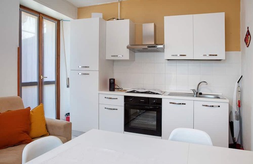 Castello dell'Acqua Apartment | Apartment 'La Terrazza' with Mountain View, Wi-Fi and Air Conditioning