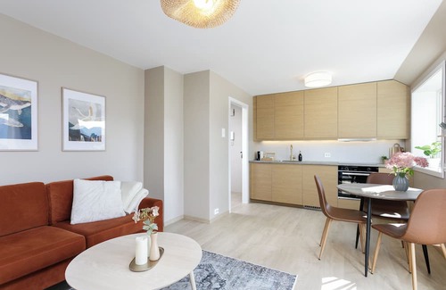 Alesund Apartment | Ålesund center modern apartment with terrace and stunning ocean & Mountain view!
