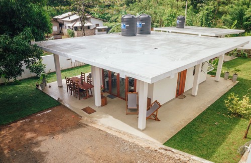 Tangalle House | Aliya Watunu Hena - Two-Bedroom Main House in Tangalle