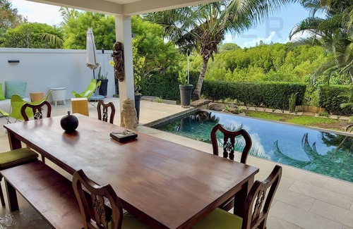 Roches Noires House | Azuri home with private pool, beach & golf - Corha by TRIPTER