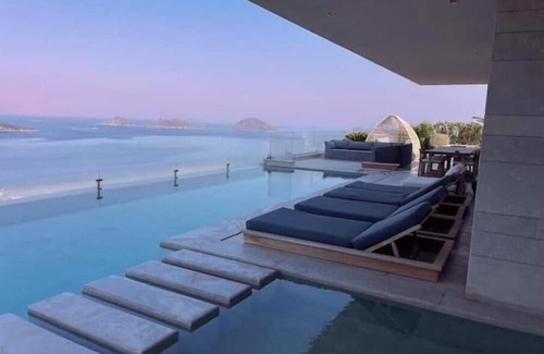 Turgutreis House | Charming Sunset with Islands and Aegean View