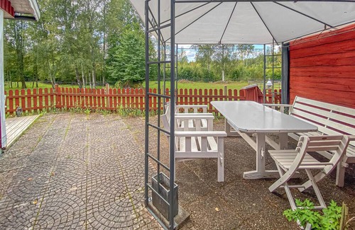 Lackeby House | Cozy home in Läckeby with WiFi