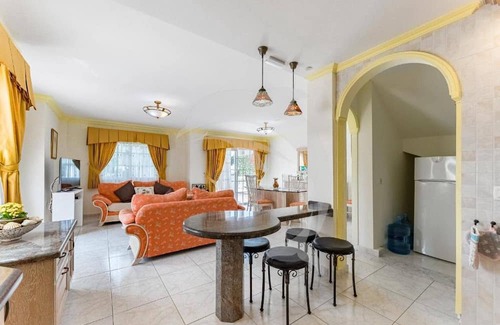 Arenas del Mar Apartment | El Médano Apartment with Breathtaking Pool Views