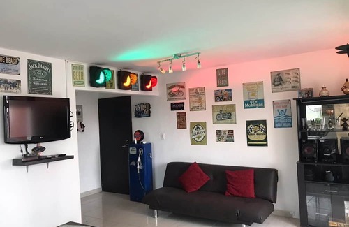 Tonsupa Apartment | Enjoyable apartment with AC in vibrant Tonsupa
