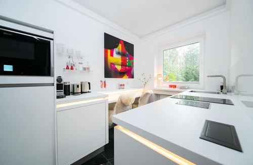 Pomona Apartment | Loft4You-Apartment with balcony by Favorite Stays