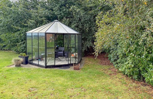 Sønder Felding House | Awesome home in Sønder Felding with house a panoramic view