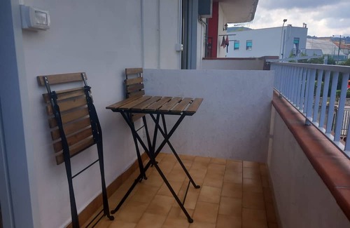 Pace del Mela Apartment | Room 'Stromboli' with Sea View, Wi-Fi and Air Conditioning