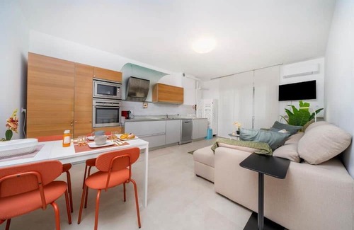 Colugna Apartment | Apartment equipped with all services, in quiet residential neighborhood.