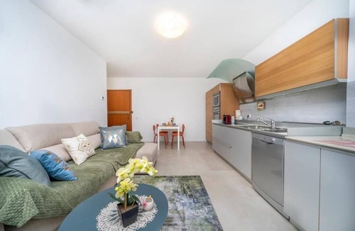 Colugna Apartment | Apartment equipped with all services, in quiet residential neighborhood.