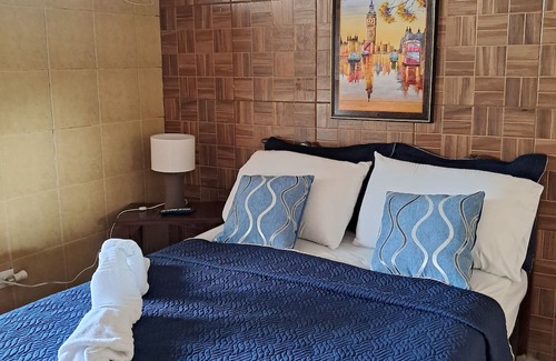 David Hotel | Hotel Pensión Galicia: your best option in David, the best value for money.