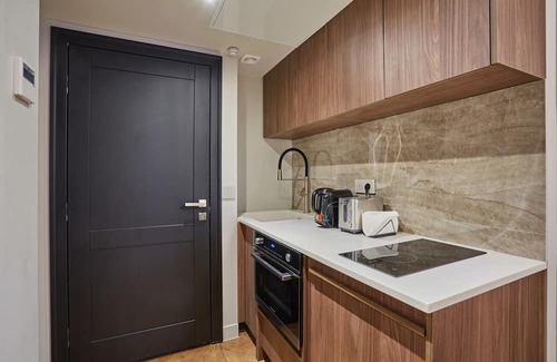 Porte-Saint-Martin Apartment | New apartment Center of Paris