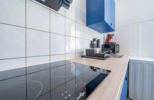 Homecourt Apartment | Bleu Océane - Wifi - Gare - 3 lits - Tout équipé