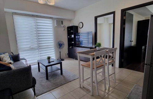 Ugong Condo | Kasara C5 Pasig 2BR 2BA WowHigh Corner Spectacular Views Arcovia SM Tiendesitas