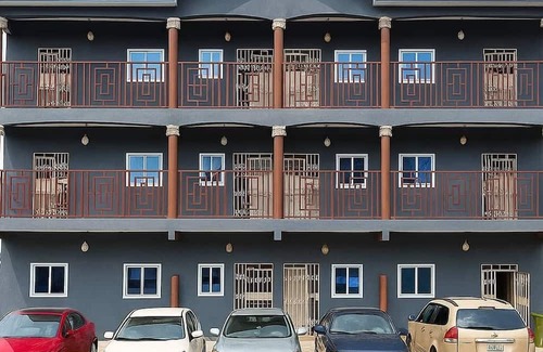Kasoa Apartment | Chic 1-bedroom apartment with fitness room and AC in Kasoa
