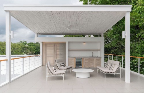 Playa Guiones Villa | Casa Capannina, Jungle Hideaway with Ocean Views