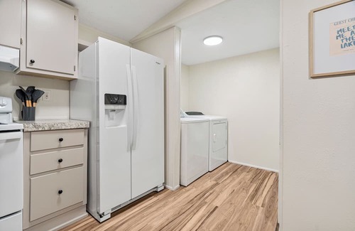 Cookson House | CUTE Hidden Gem! 2 BEDROOM-3 minutes from the Cookson Bend Marina. GREAT VIEW!