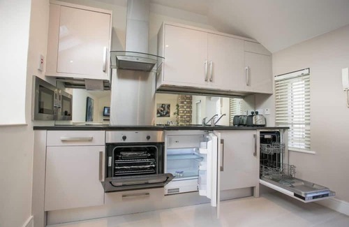 Ballsbridge Apartment | 3 Bedroom Apartment In the heart of Dublin 4