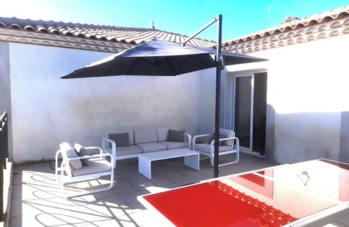 Vic-la-Gardiole Apartment | Cosy apartment with spacious terrace