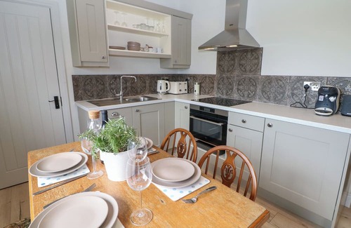 Stockport Cottage | THE STABLES - VINEYARD STAY, pet friendly in Marple Bridge