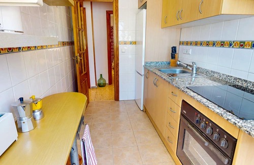 Denia Apartment | Fiesta Apartment with direct access to the beach, wifi, A/C