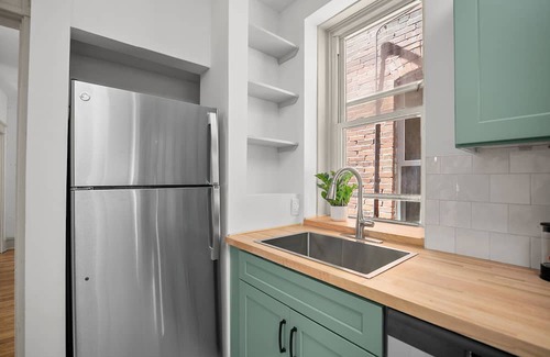 Shaw Apartment | Charming 2-bedroom apartment in lovely St. Louis with WiFi, AC