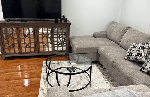 Coral Hills House | Charming 1-bedroom townhome in welcoming Capitol Heights with WiFi, AC