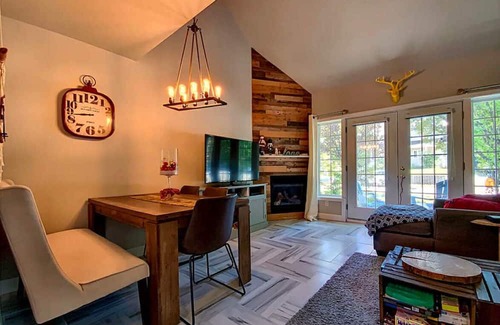 L'Anse-Saint-Jean Ski Chalet | Chalet in the heart of the Mont-Édouard ski slopes -ski in, ski out