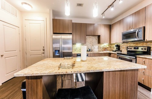 Uptown Apartment | Luxury 1BD/1BA Uptown Dallas