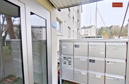 Seebach Apartment | 3BR Homey Flat w/Balcony, 26’ to Center