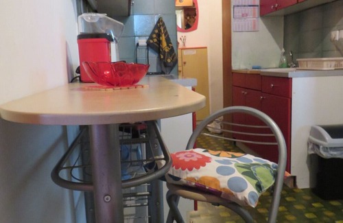 Sarajevo Apartment | Tranquil 3-bedroom apartment with WiFi in strict center of Sarajevo