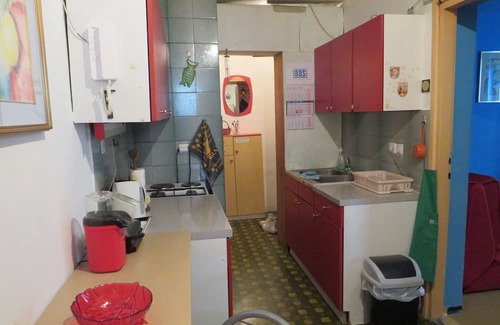 Sarajevo Apartment | Tranquil 3-bedroom apartment with WiFi in strict center of Sarajevo
