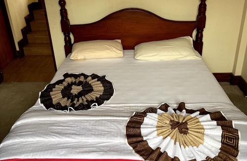 Nuwara Eliya Bed & Breakfast | Charming 4-bedroom bed & breakfast with AC, WiFi in brilliant Nuwara Eliya