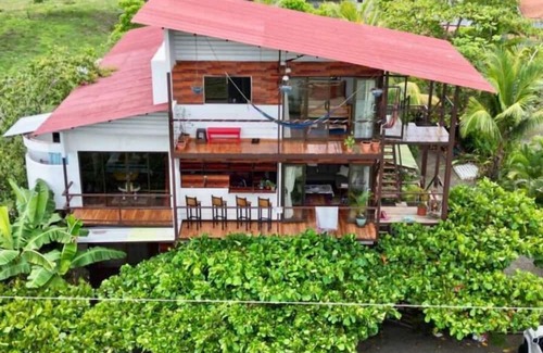 Las Olas Beach Community Condo | Casa Macaw Ocean View 3-bedroom condo in fantastic Esterillos Oeste with AC,WiFi