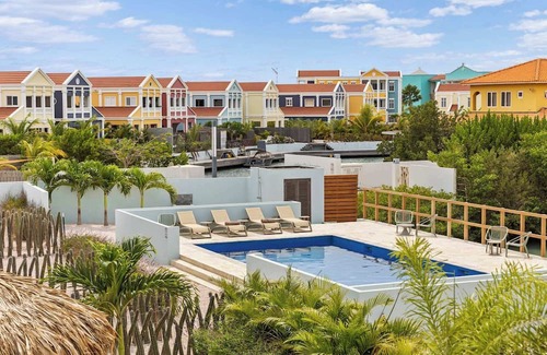 Tera Kora Apartment | Kas Blou Blou with refreshing communal pool
