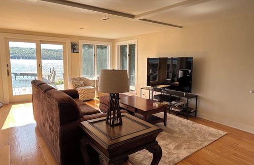 Cayuga Heights House | Lake house with two bedrooms, quick walk to East Shore and Stewart Park