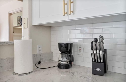 Tempe Apartment | Luxury 1B1B Tempe Free Parking