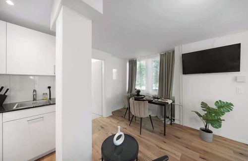 St. Gallen Apartment | book2stay: modernes Studio at Top Place (Olma Messen)