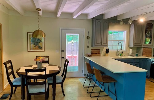 Sylva House | Quiet & Cozy Mountain Home on Greens Creek in Sylva