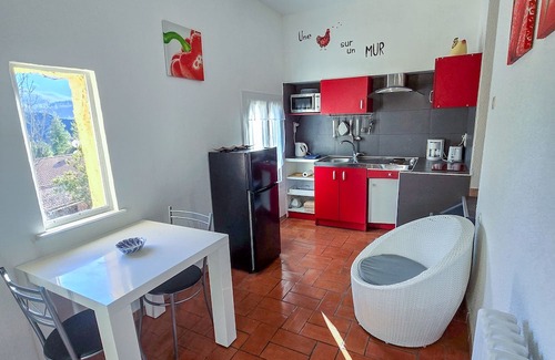 La Robine-sur-Galabre Apartment | Apartment in Provence in a quiet area with mountai